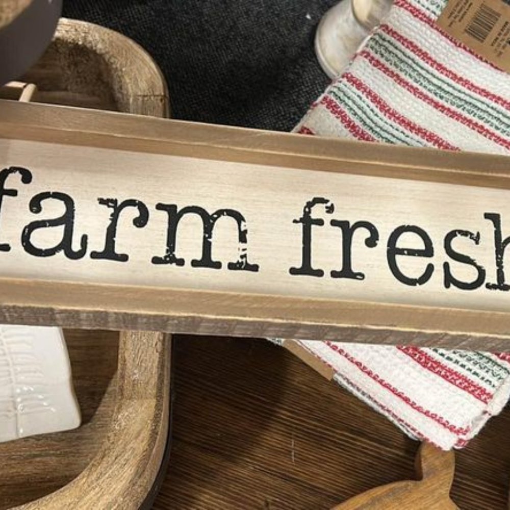 farm fresh Wooden Sign by GiftCraft